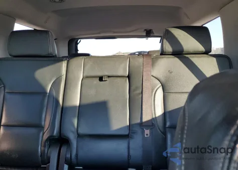 2018 Chevrolet Tahoe C1500 Ls z USA, uszkodzony, nr VIN 1GNSCAKC6JR320974